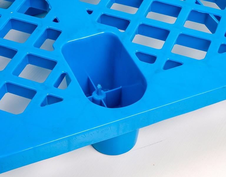 軒盛塑業(yè)1111網(wǎng)格九腳塑料托盤(pán)